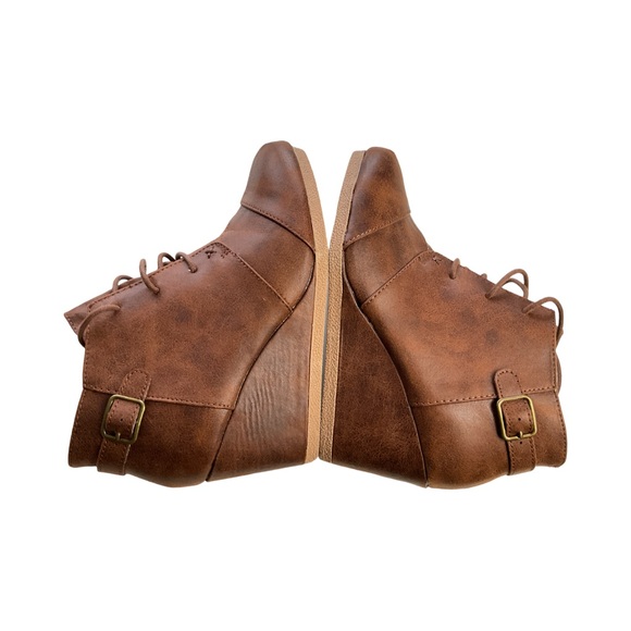 Maurices Mottled Brown Faux Leather Wedge Shoe Size 6.5 - Picture 5 of 8